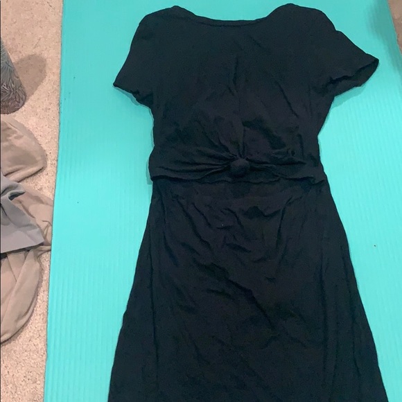 Forever 21 Dresses & Skirts - F21 knotted T-shirt dress Forever 21 Dresses & Skirts - F21 knotted T-shirt dress
